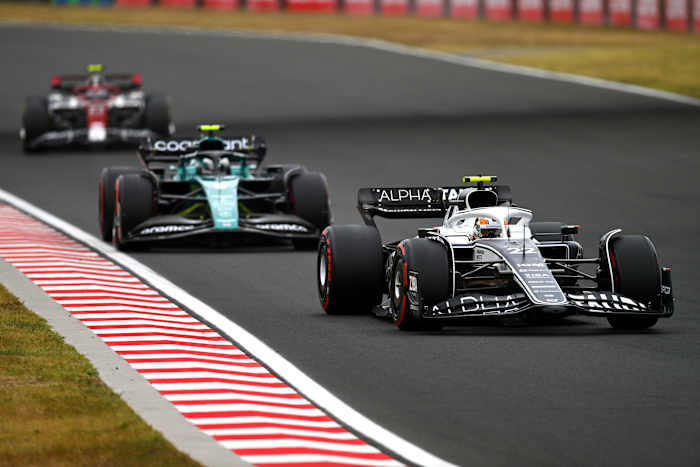 AlphaTauri - Aston Martin